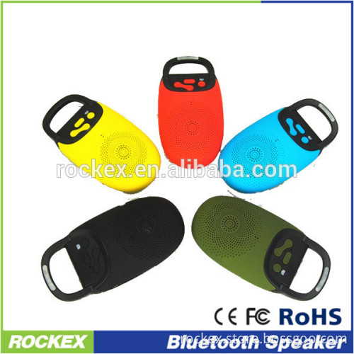 Automatically recognize cellphones waterproof bluetooth speaker